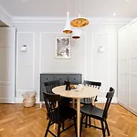 Daire Native Nowowiejska 9 Deluxe Krakow