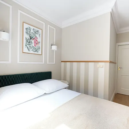 Native Nowowiejska 9 Deluxe Lägenhet *